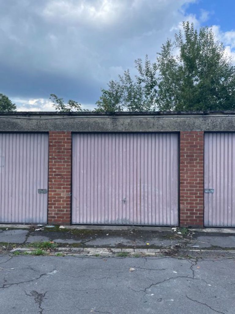 Godart Adrien – Garage (fermé) – 60 €