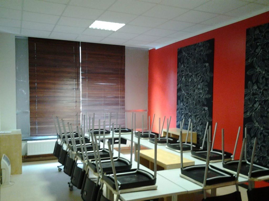 Salle Yellow Bis – Bureaux, 160 m² – 229 000 €