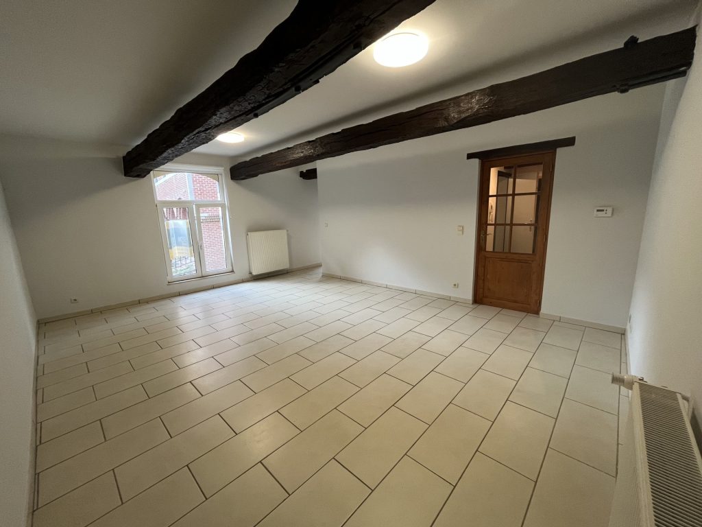 L – Fayt – Appartement, 1 chambre(s), 65 m² – 575 €